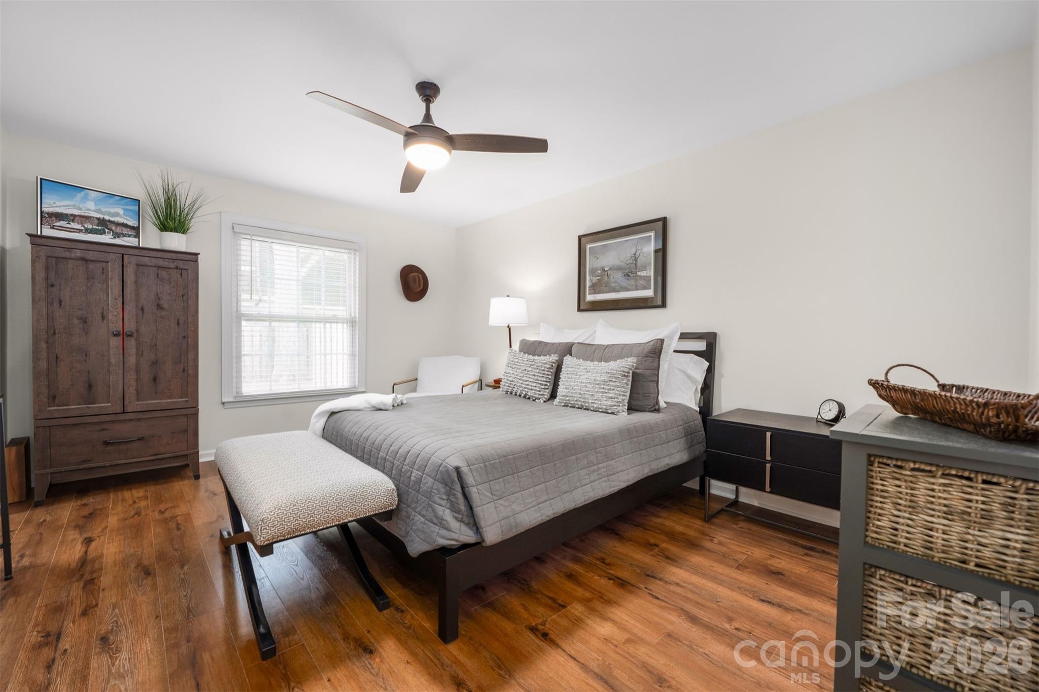 3520 Colony Road Unit: F