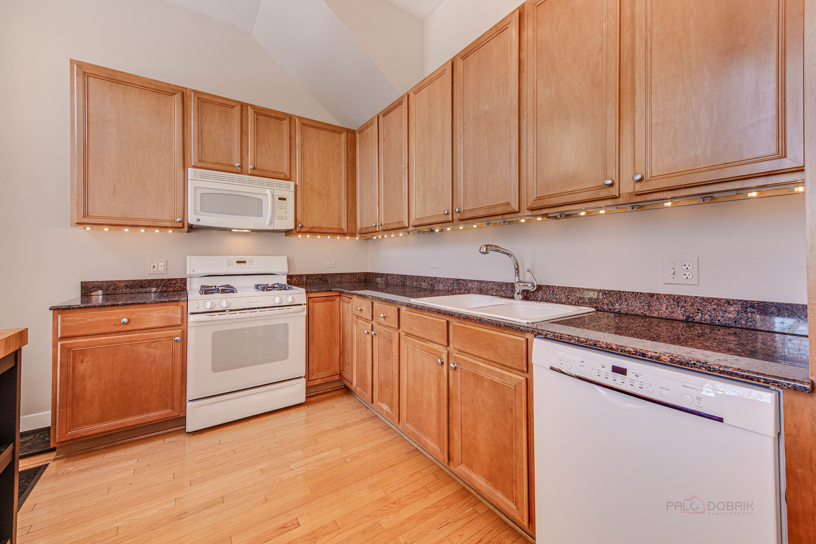 210 Leonard Wood S Unit: 101