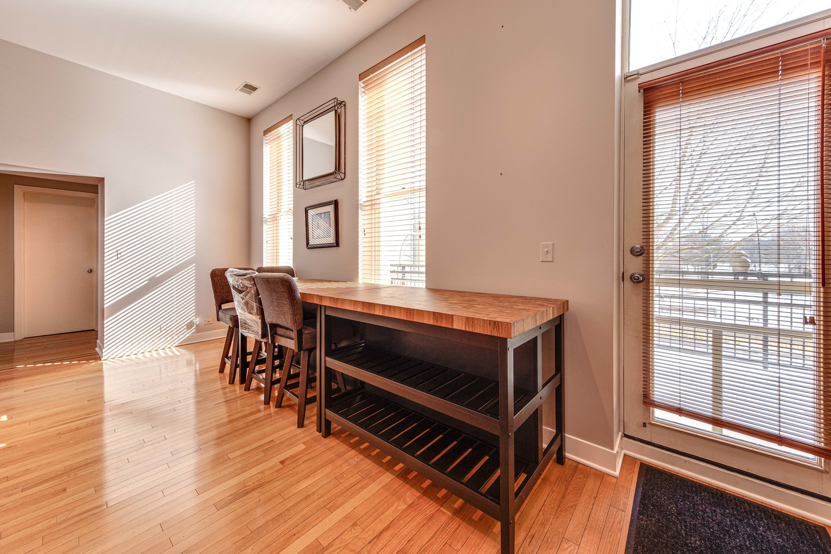 210 Leonard Wood S Unit: 101