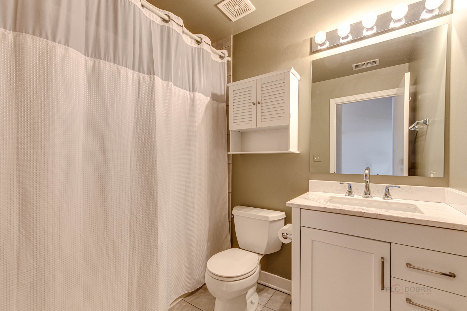 210 Leonard Wood S Unit: 101