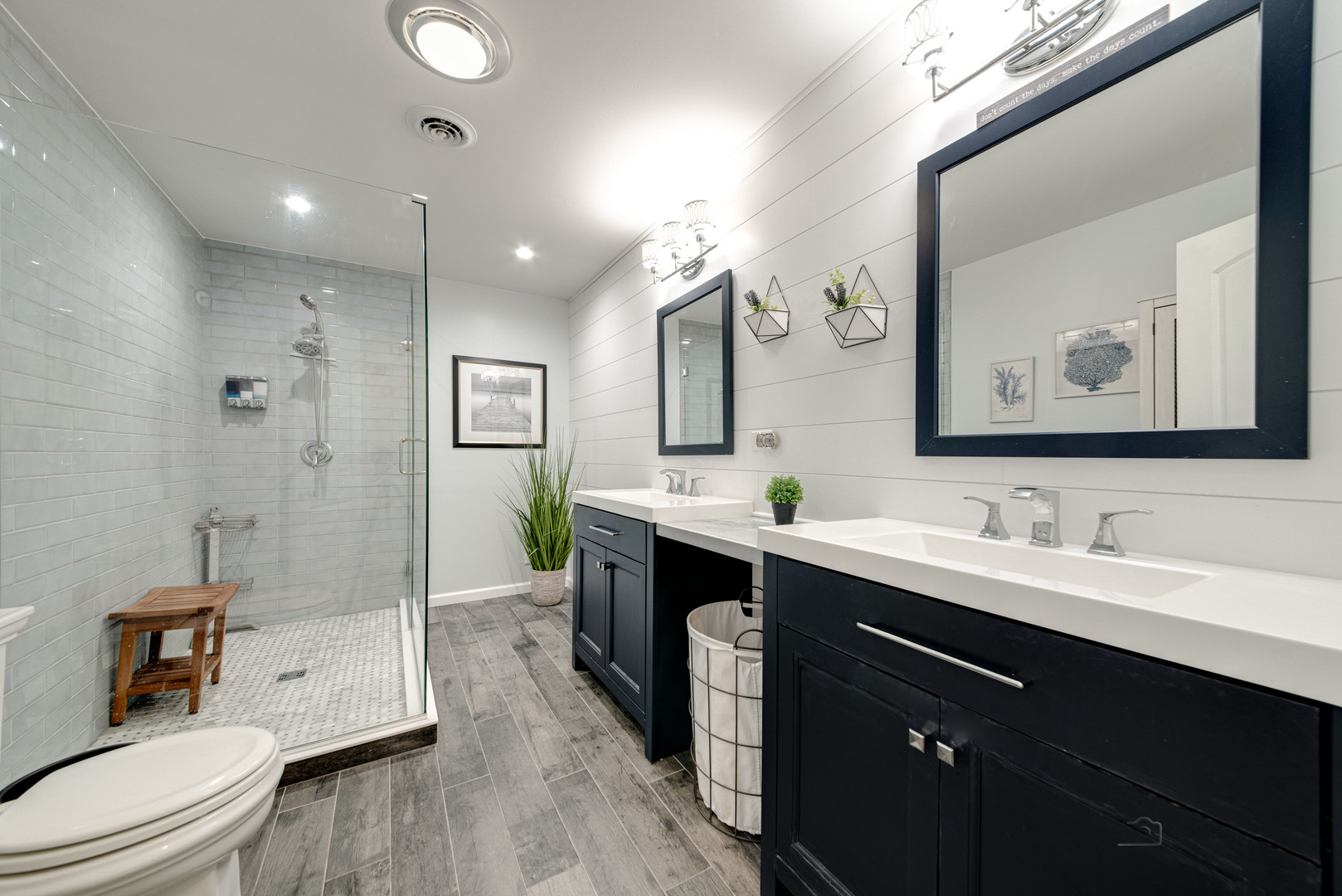 33651 N Winnebago Court