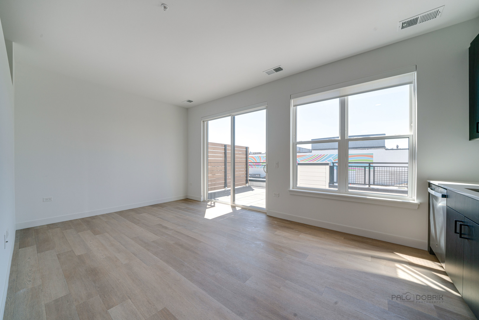 750 Hawthorn Row Unit: 1160