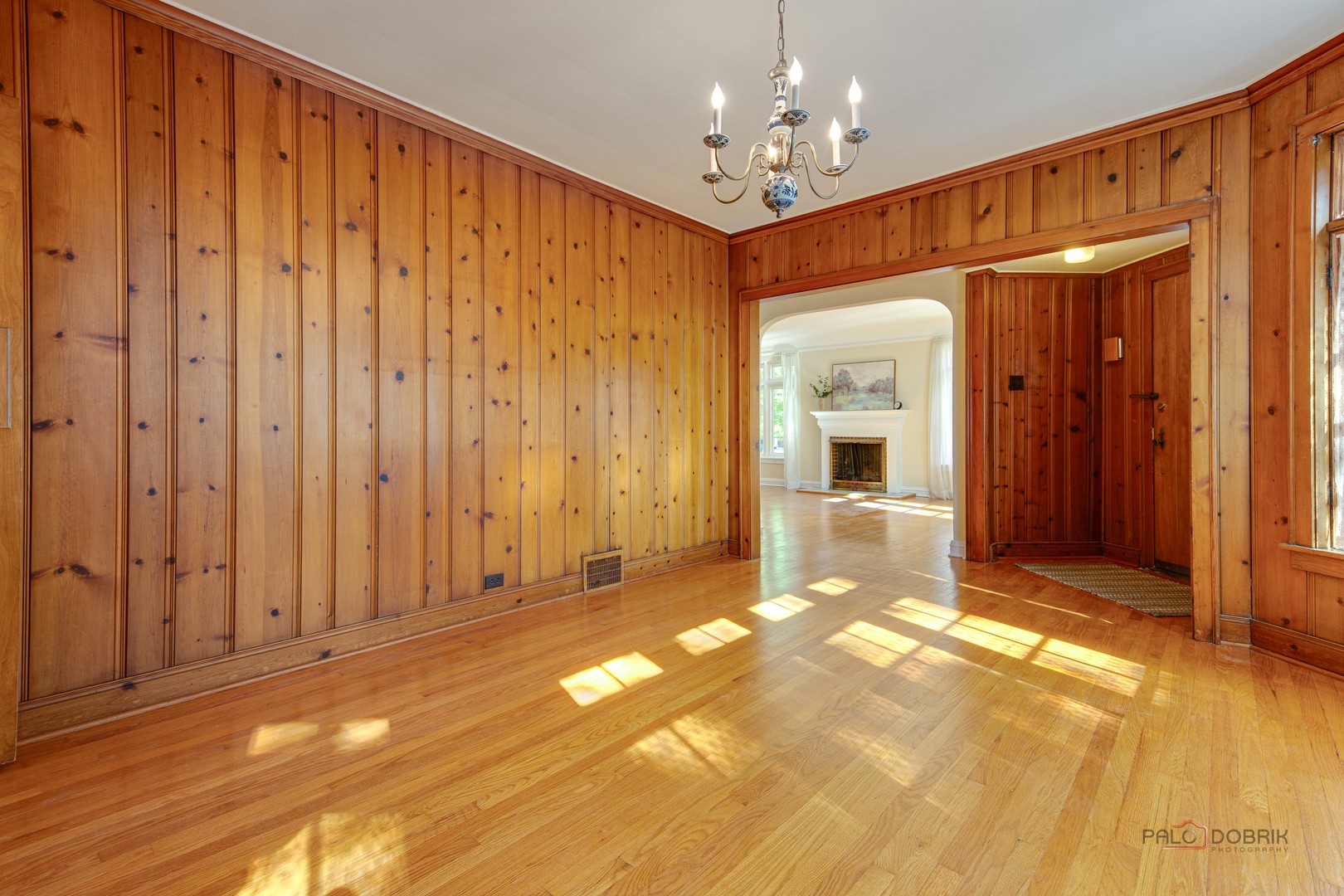 10038 S Claremont Avenue