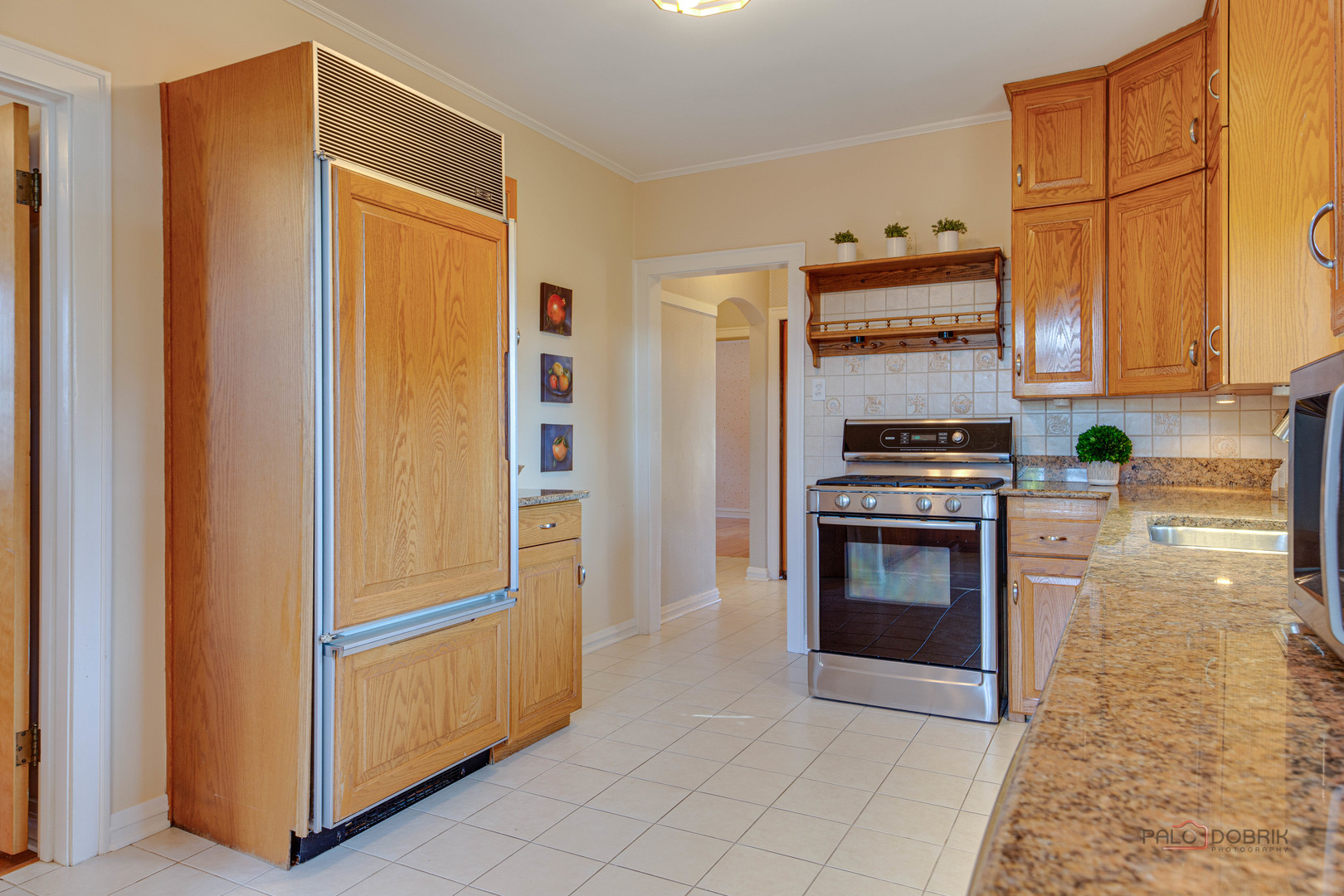 10038 S Claremont Avenue