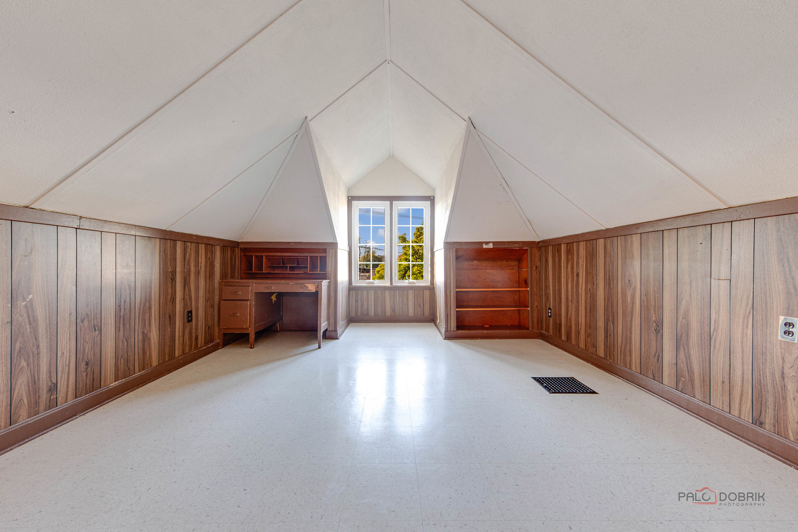 10038 S Claremont Avenue