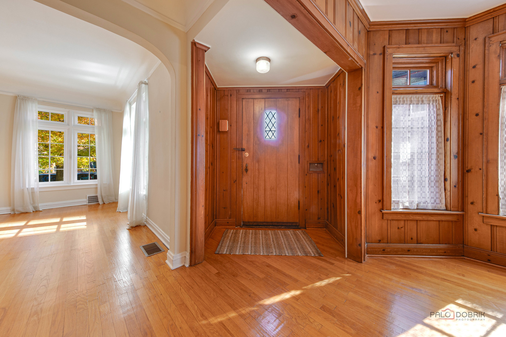 10038 S Claremont Avenue