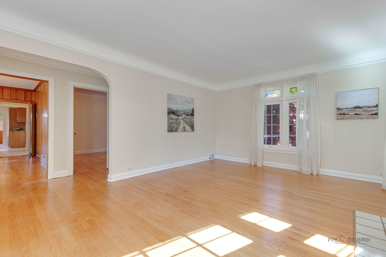 10038 S Claremont Avenue