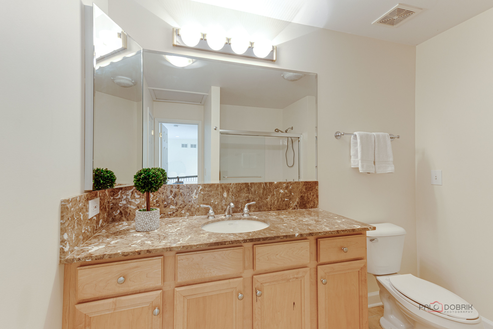 1132 Pine Oaks Circle Unit: 1132