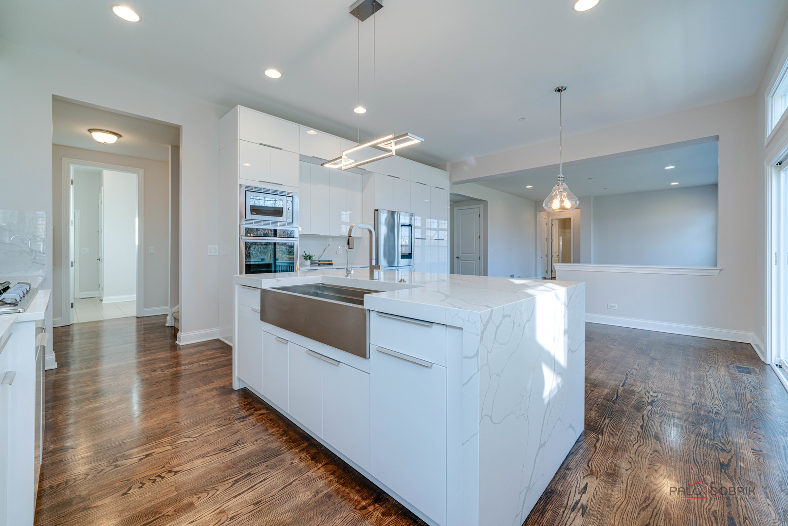 7310 Greenbridge Lane