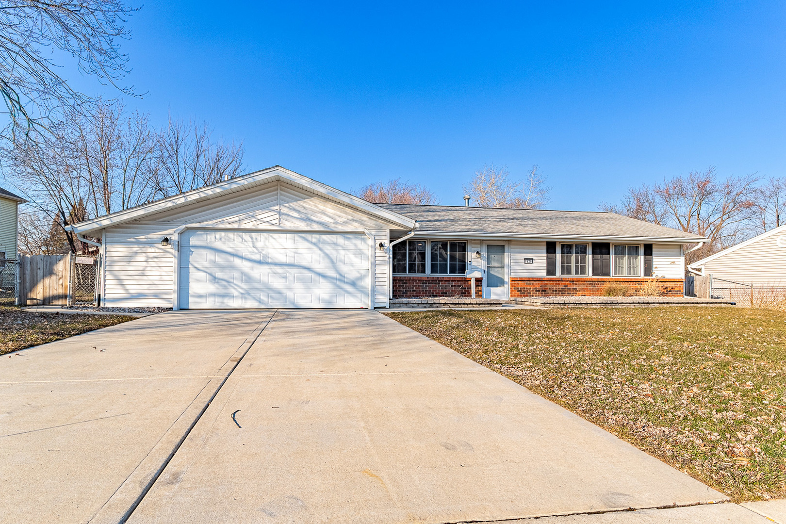1526 W Wise Road