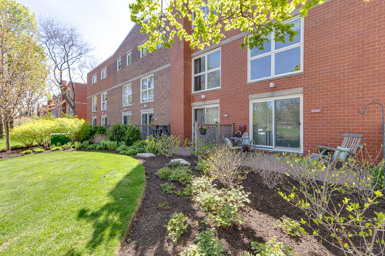 1213 CENTRAL Street Unit: C