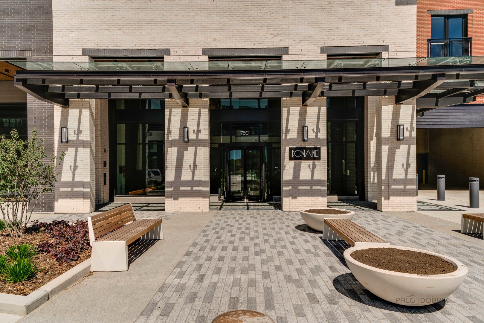 750 Hawthorn Row Unit: 1105