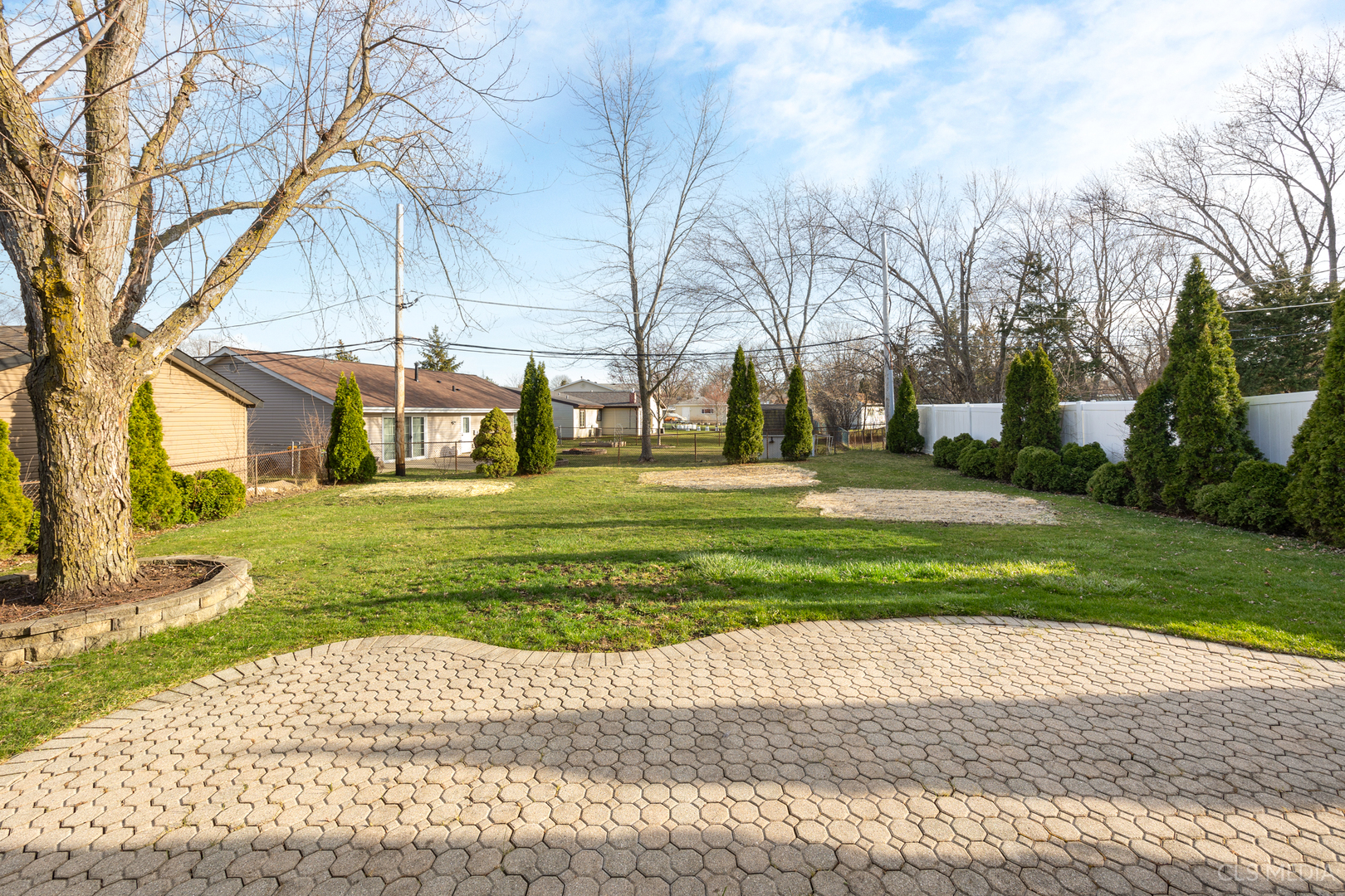 1309 N Green Meadows Boulevard