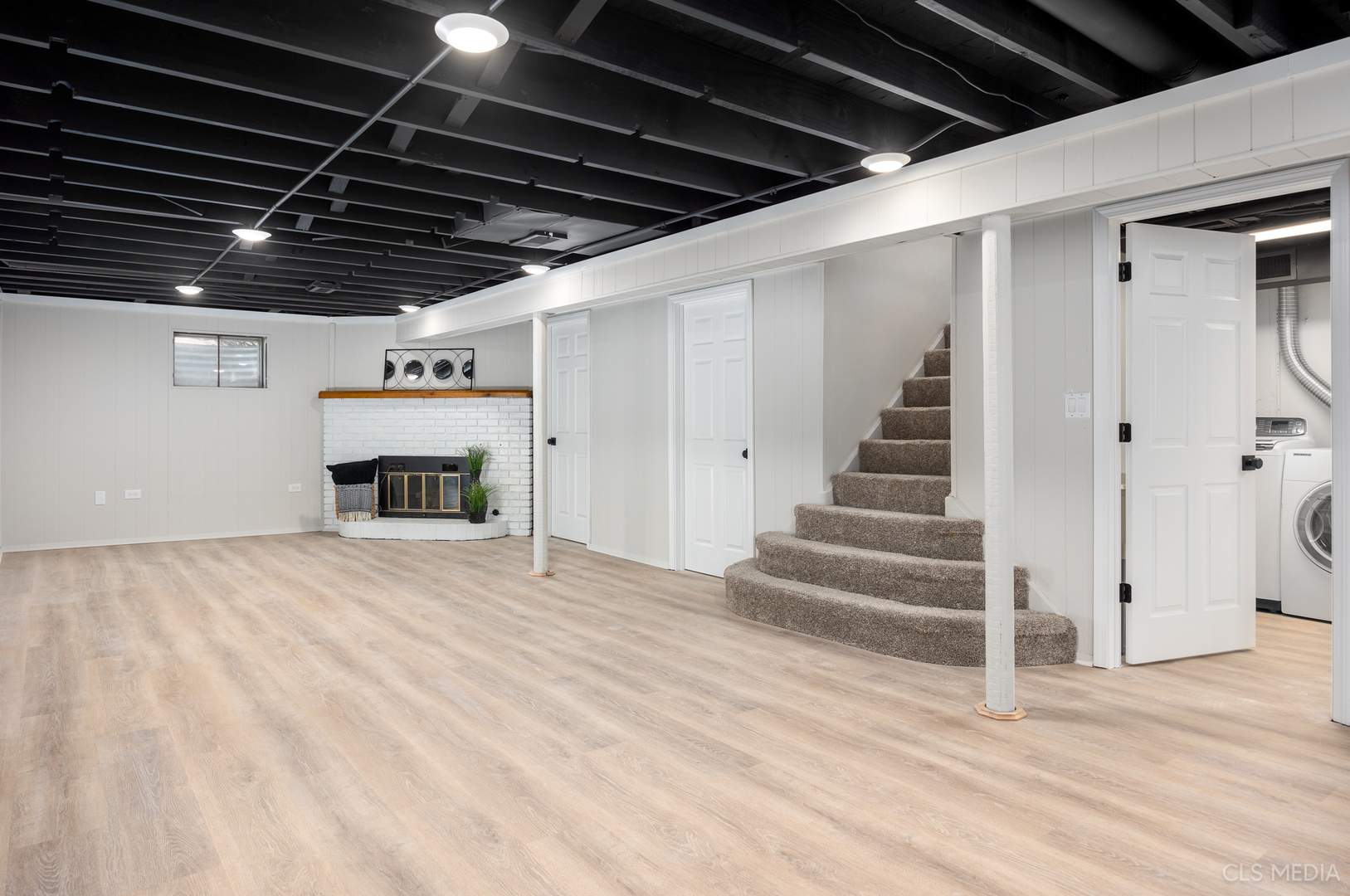 1309 N Green Meadows Boulevard