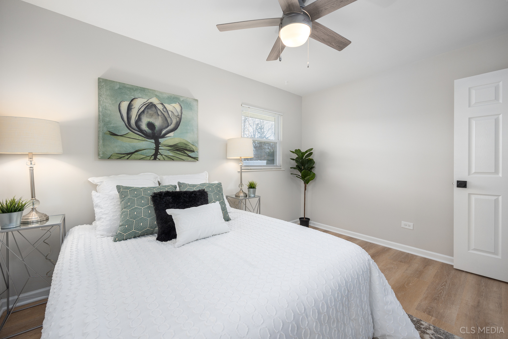 1309 N Green Meadows Boulevard