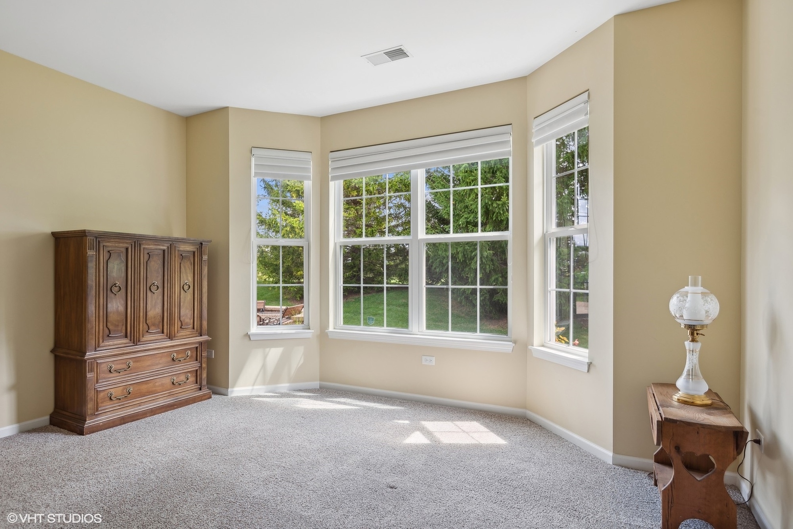 12662 Bluebell Avenue