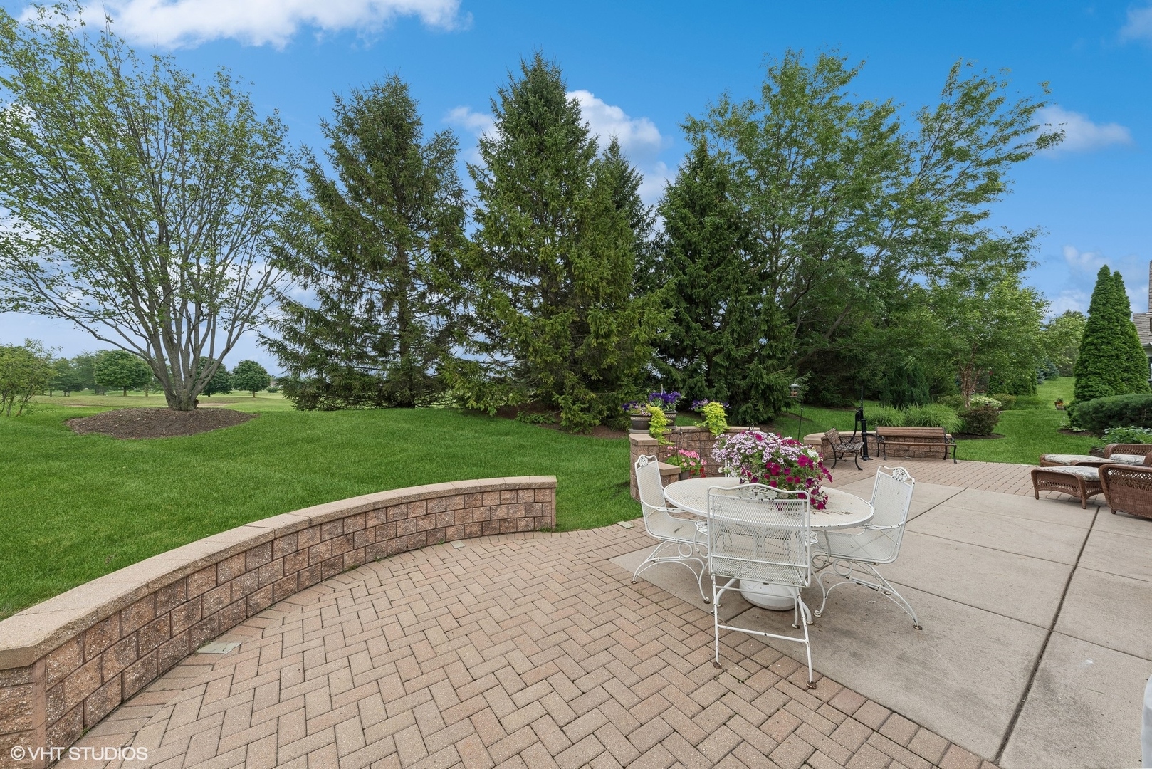 12662 Bluebell Avenue