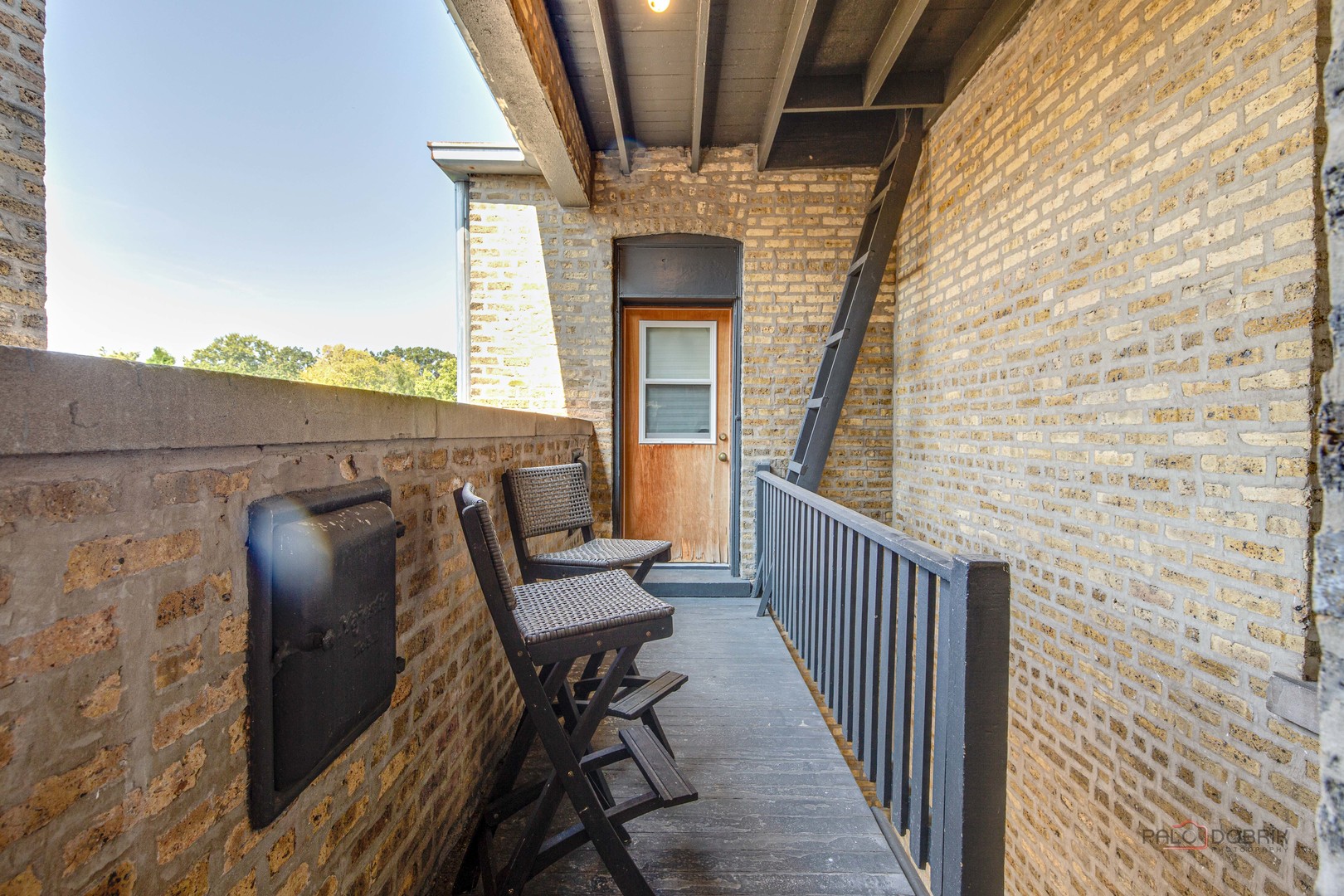 630 SHERMAN Avenue Unit: 3