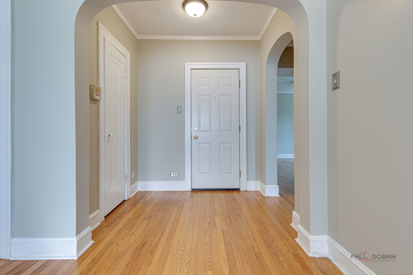 630 SHERMAN Avenue Unit: 3