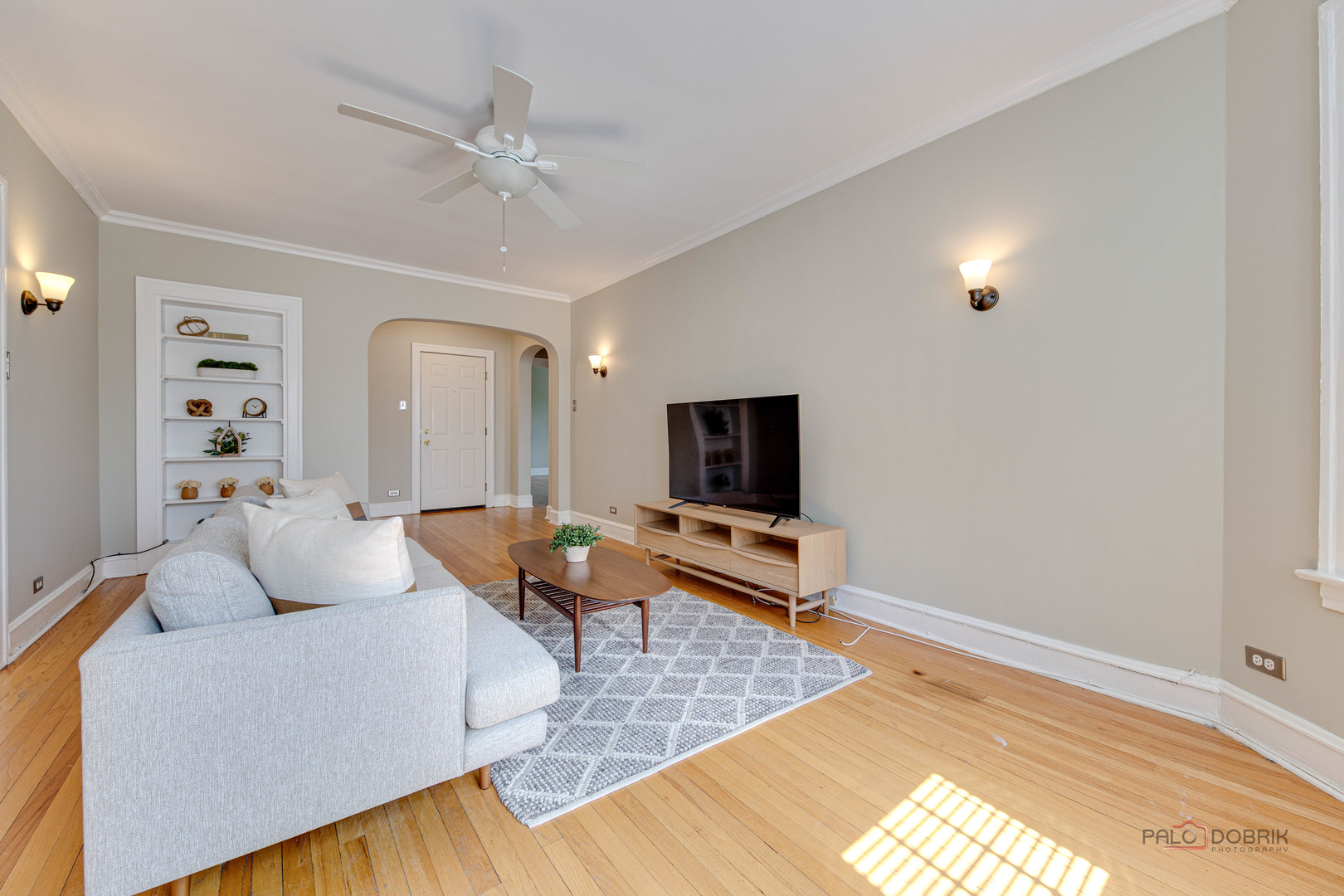 630 SHERMAN Avenue Unit: 3