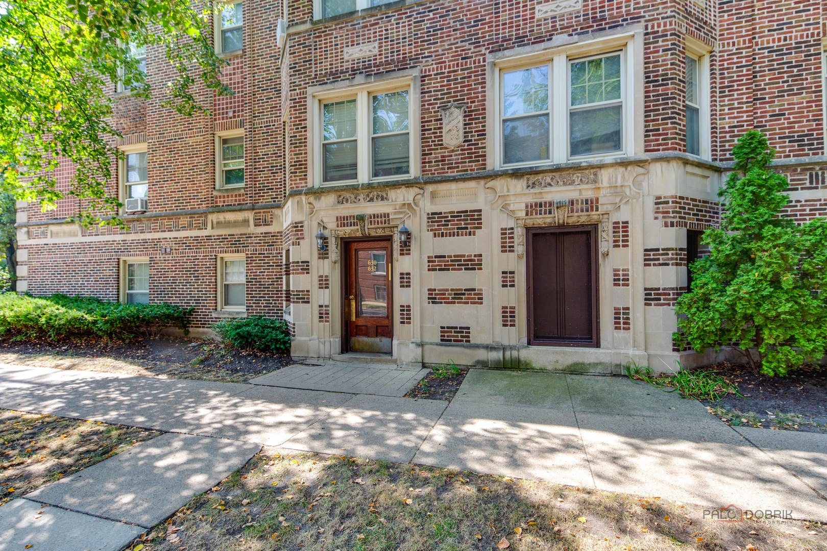 630 SHERMAN Avenue Unit: 3