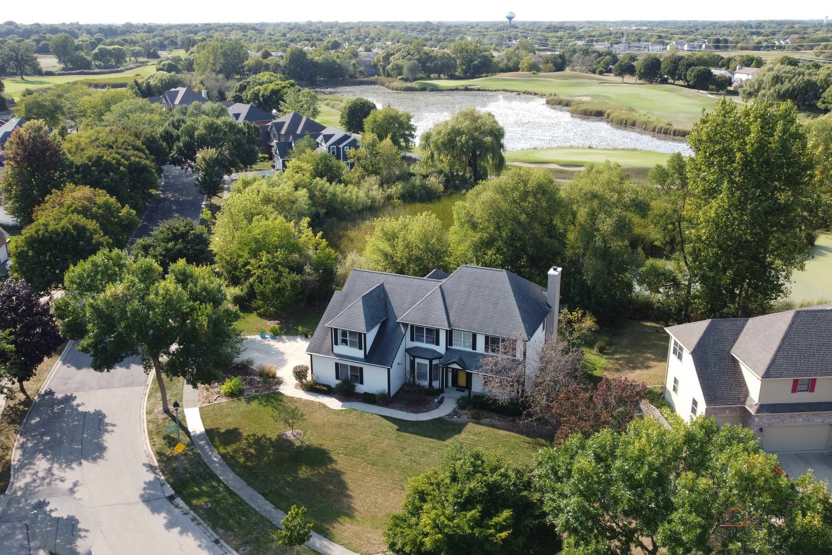 1098 Suffolk Court