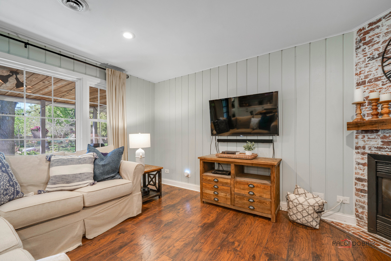 16130 W Arlington Drive