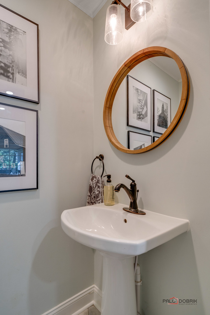 16130 W Arlington Drive