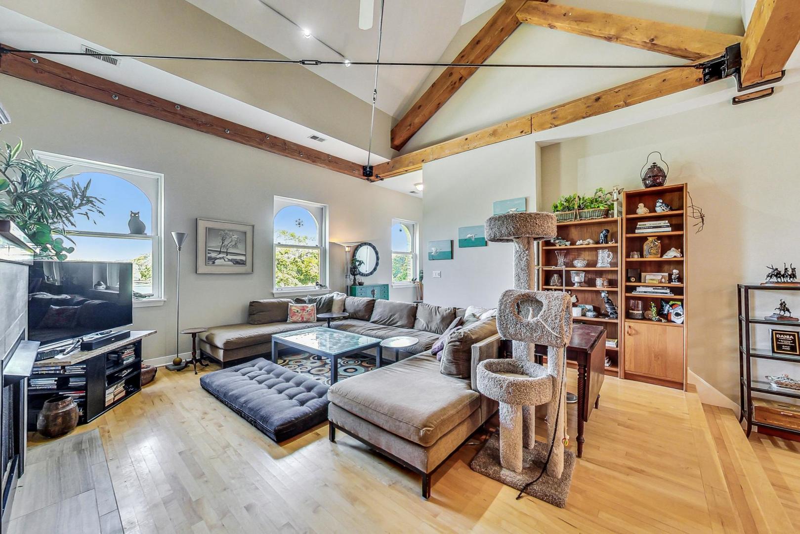 174 Leonard Wood South Unit: 209