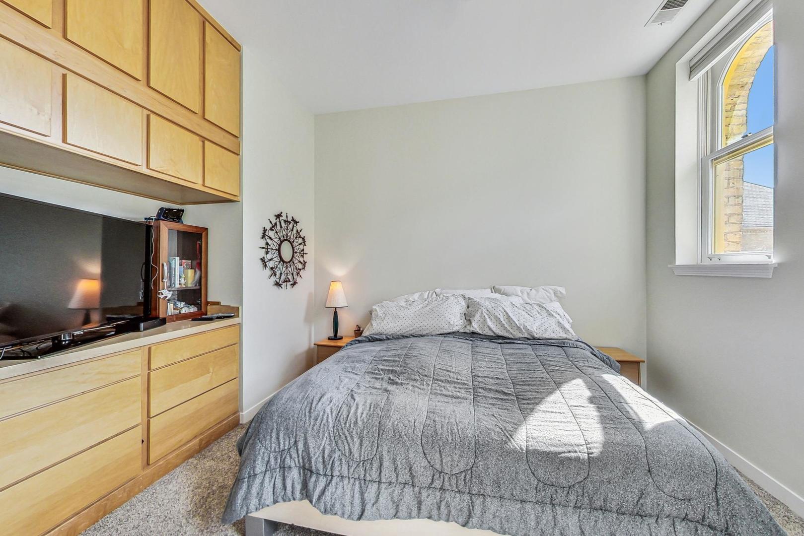 174 Leonard Wood South Unit: 209