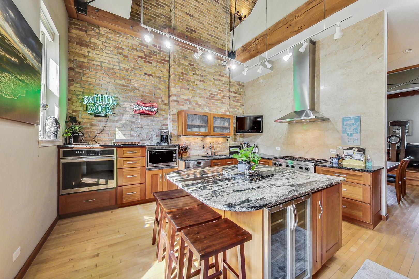 174 Leonard Wood South Unit: 209