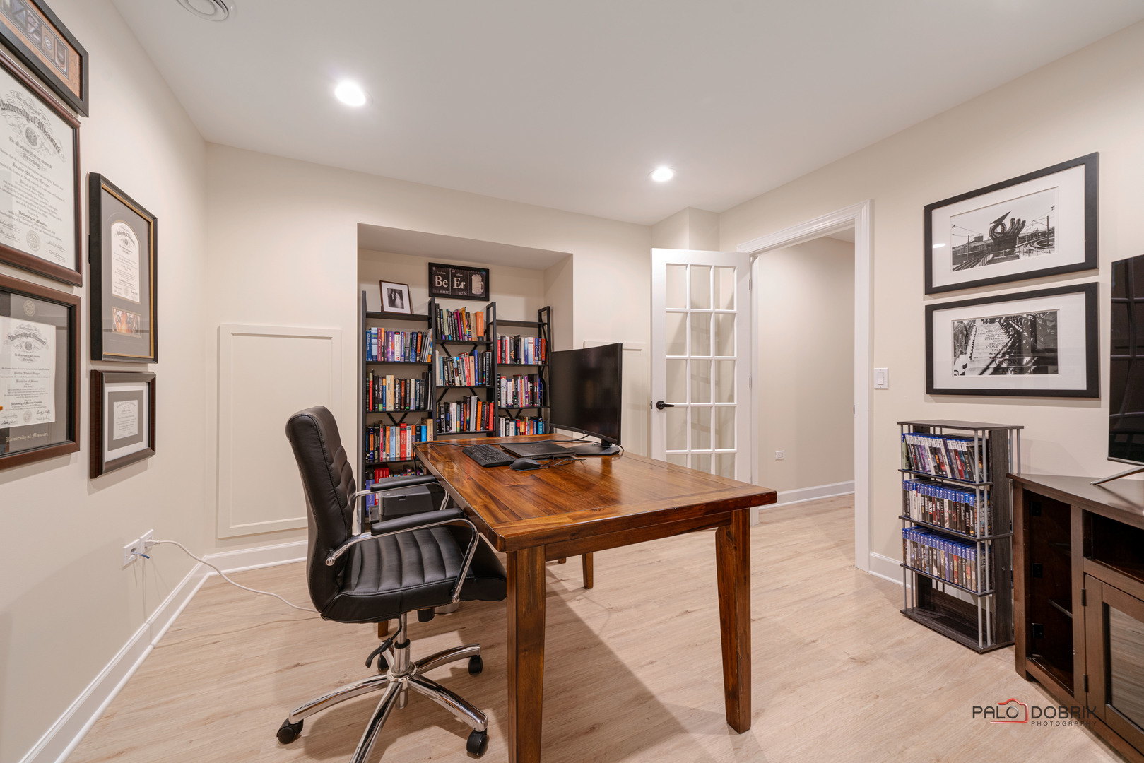 212 Carriage Hill Circle