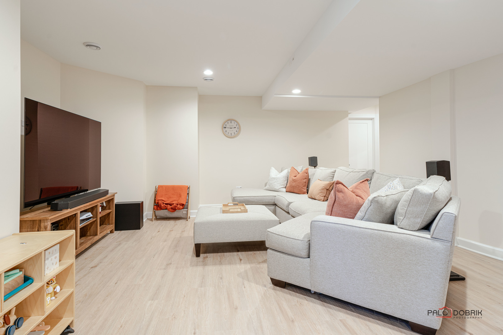 212 Carriage Hill Circle