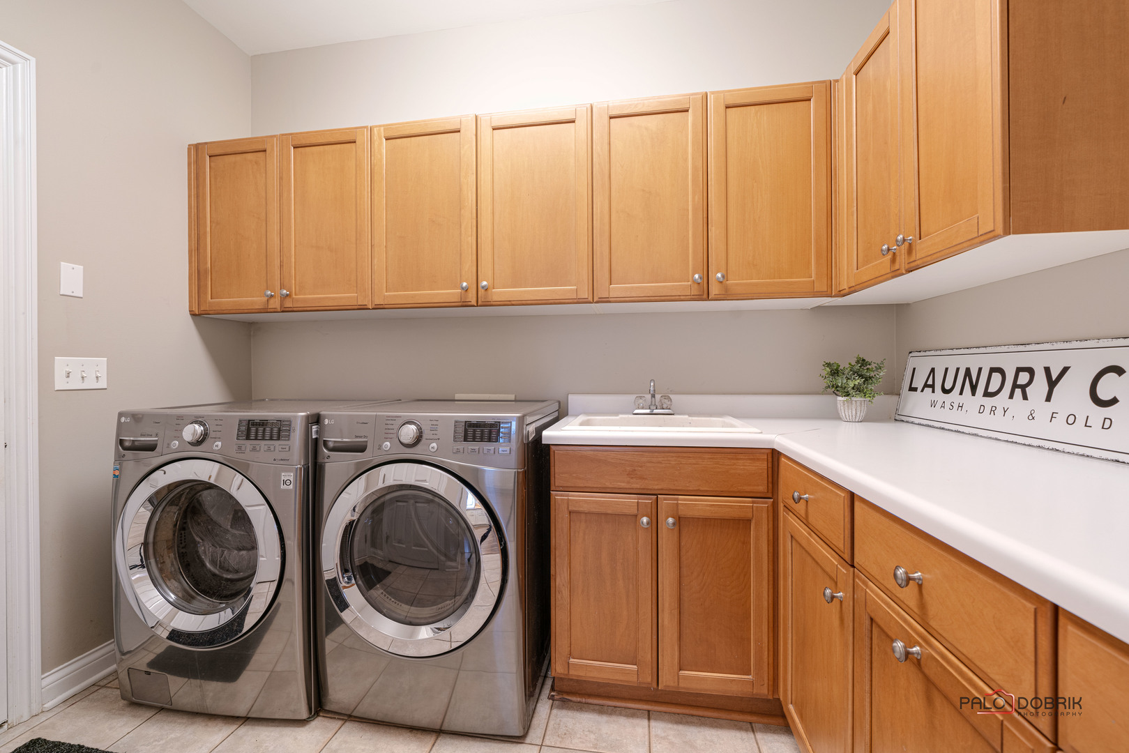 212 Carriage Hill Circle