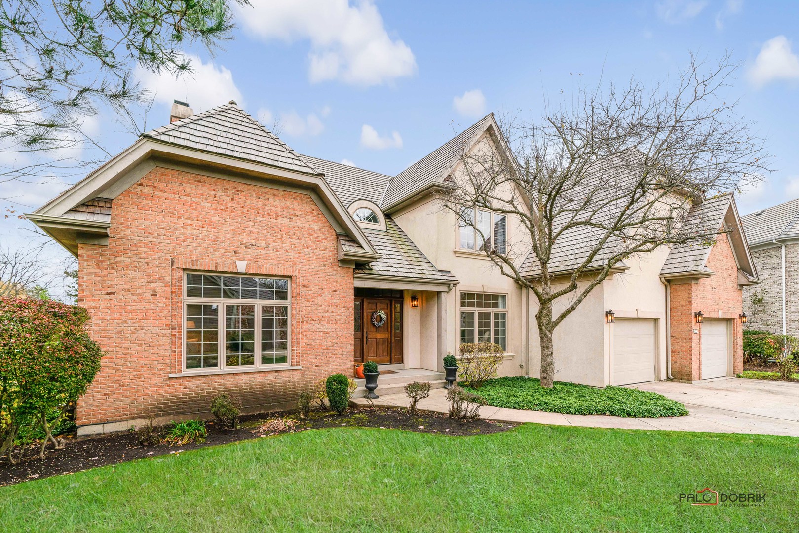 212 Carriage Hill Circle