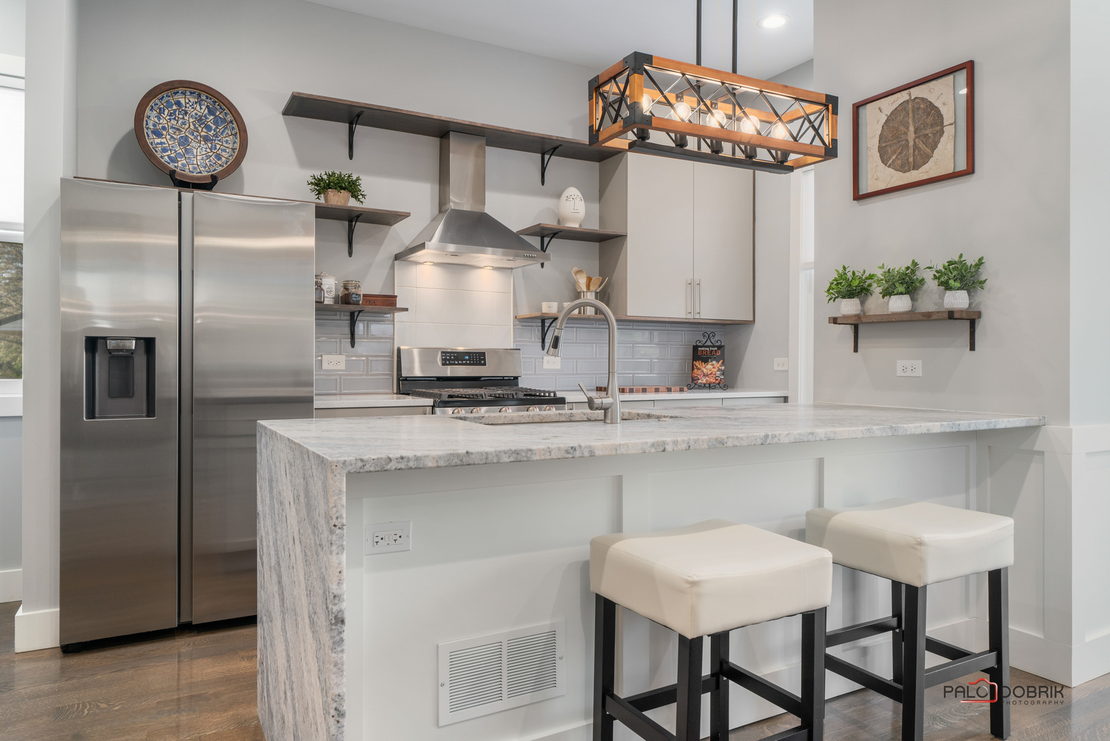 19424 W Fairview Drive