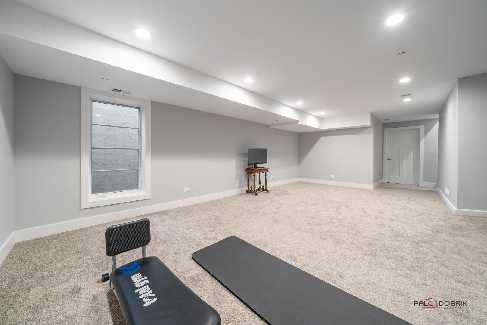 19424 W Fairview Drive