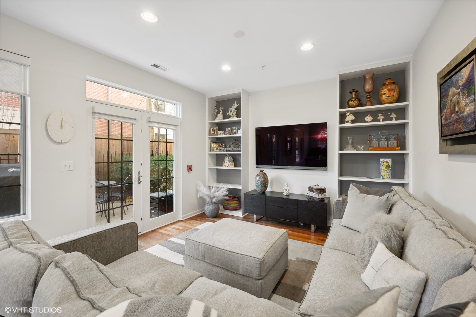 632 La Salle Place Unit: D