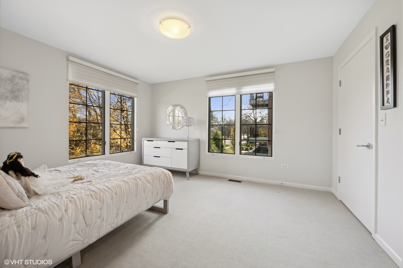 632 La Salle Place Unit: D