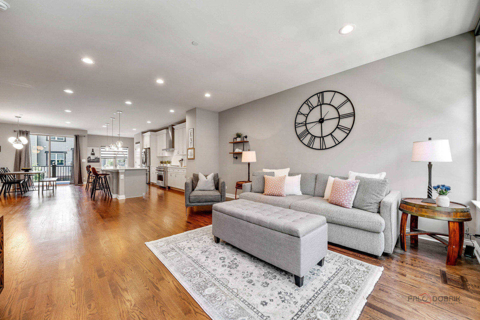 676 Parkside Court