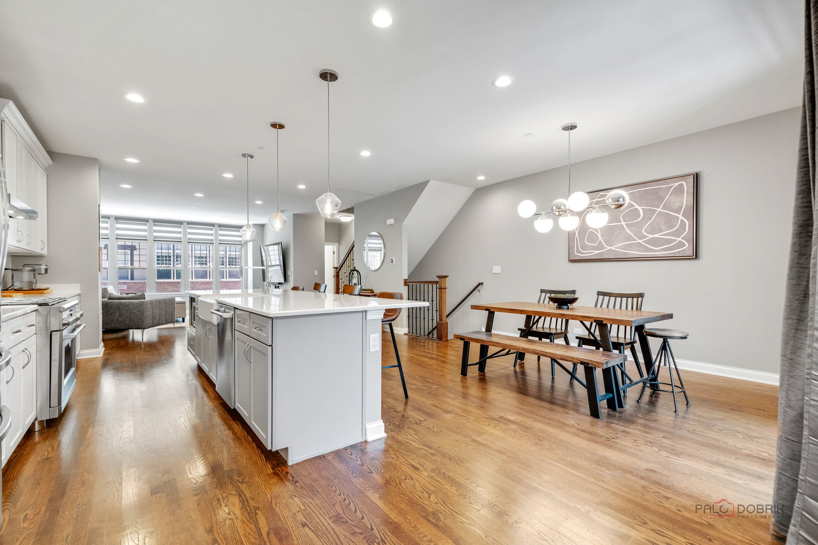 676 Parkside Court