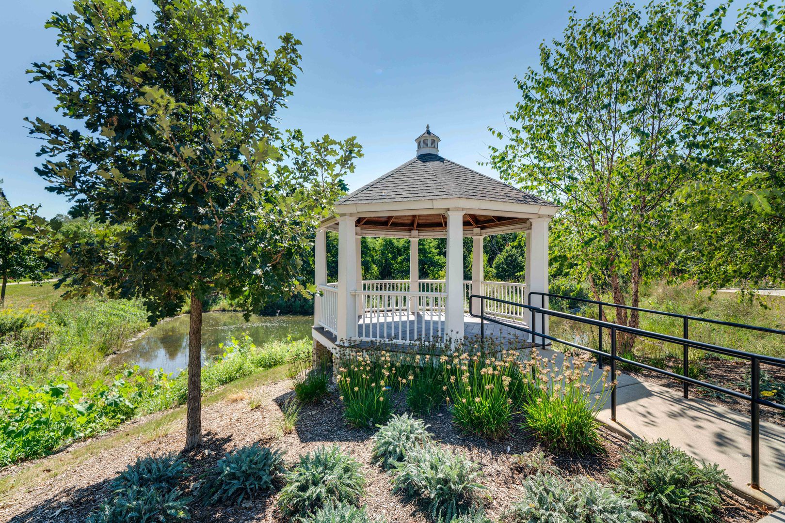 676 Parkside Court