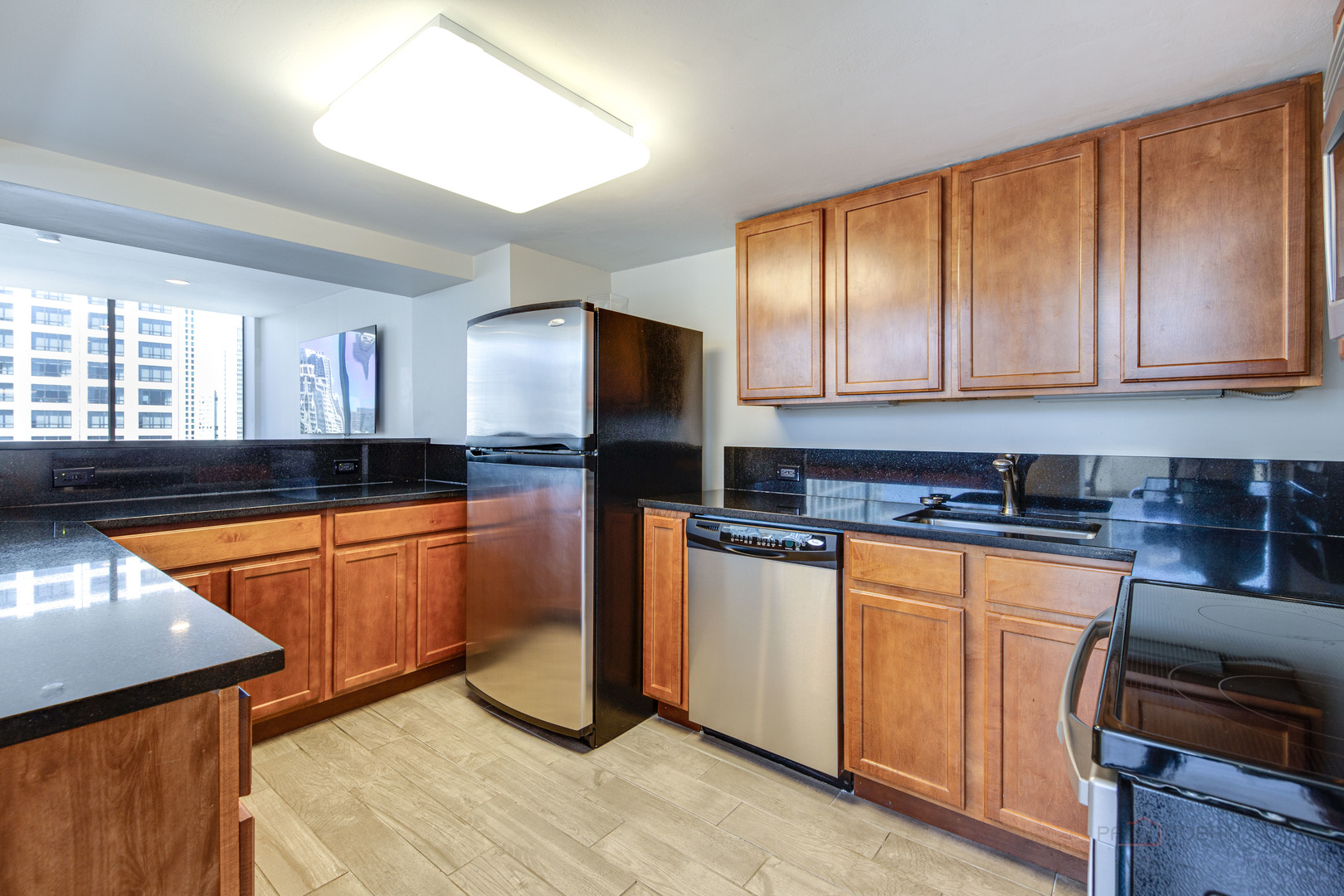 222 E Pearson Street Unit: 609