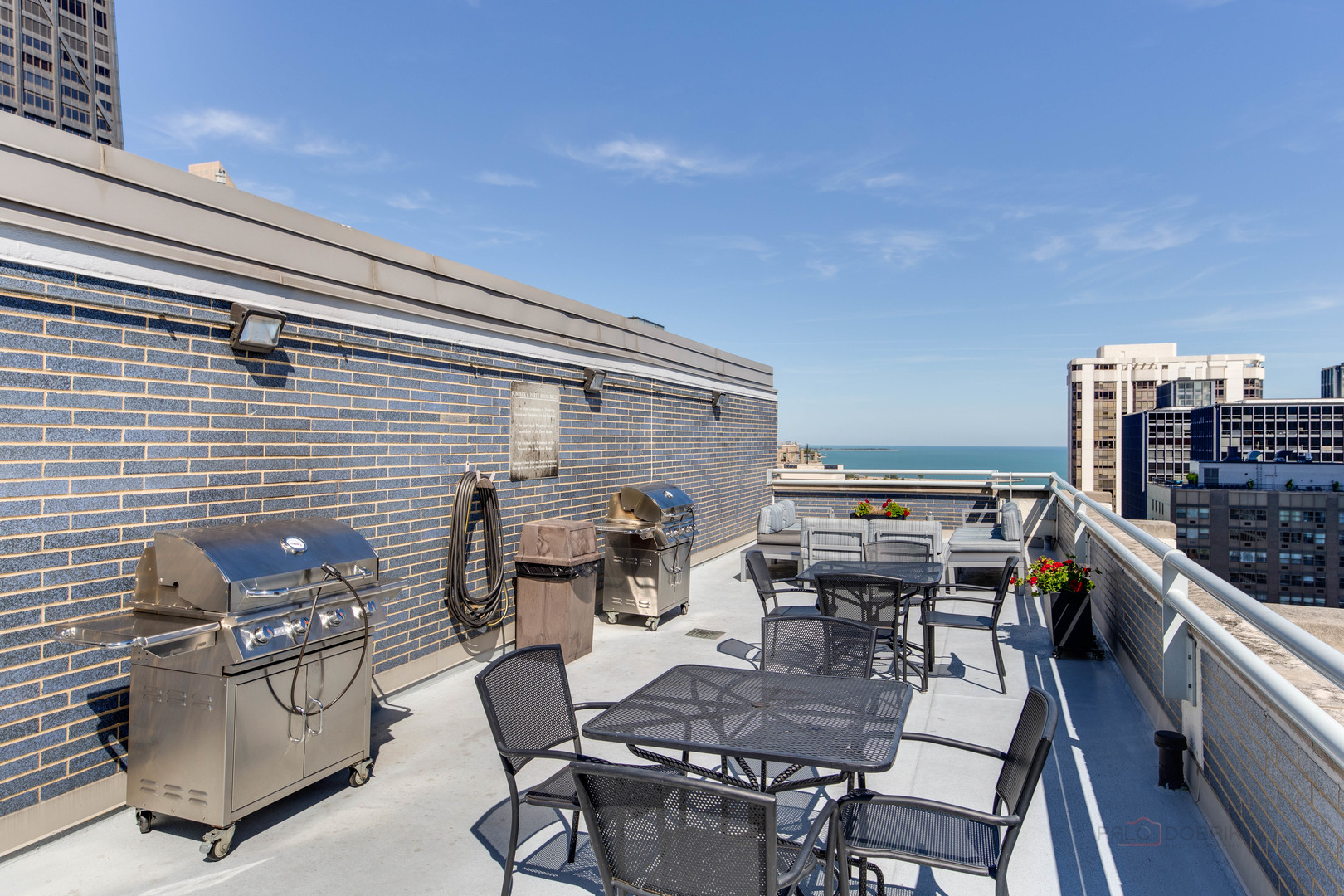 222 E Pearson Street Unit: 609