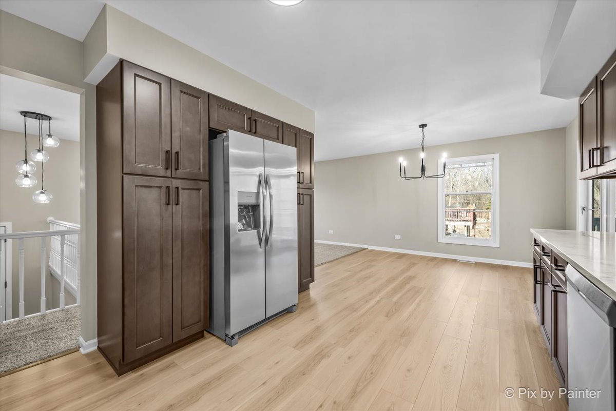 332 Hollywood Terrace