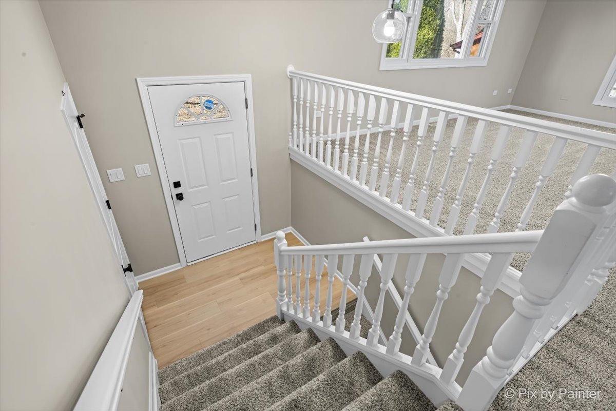 332 Hollywood Terrace