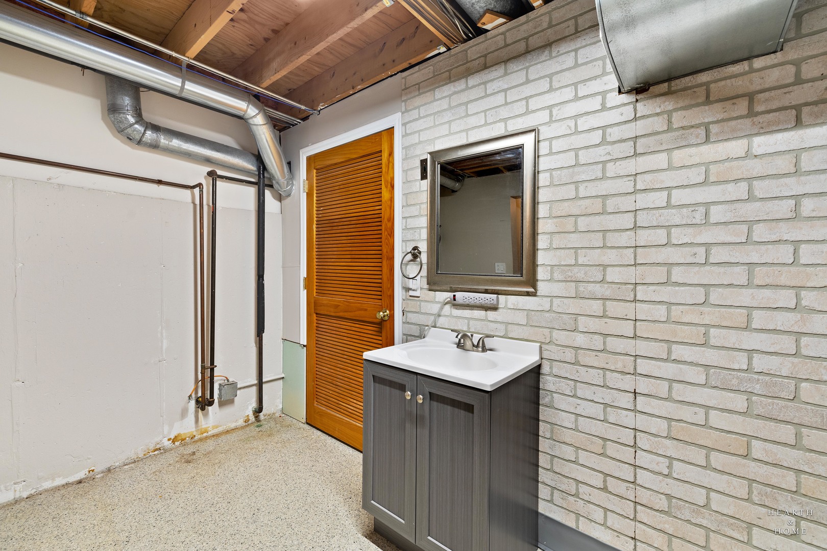 1618 Breezy Lawn Road