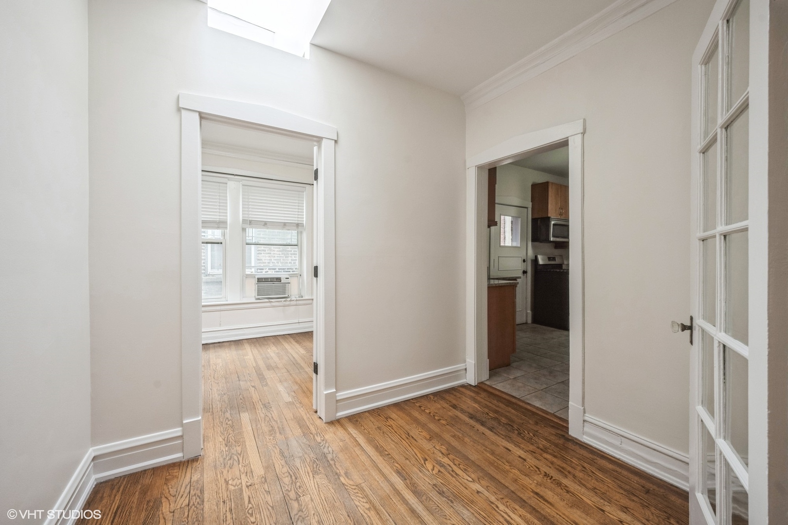 3642 N Pine Grove Avenue Unit: 3K