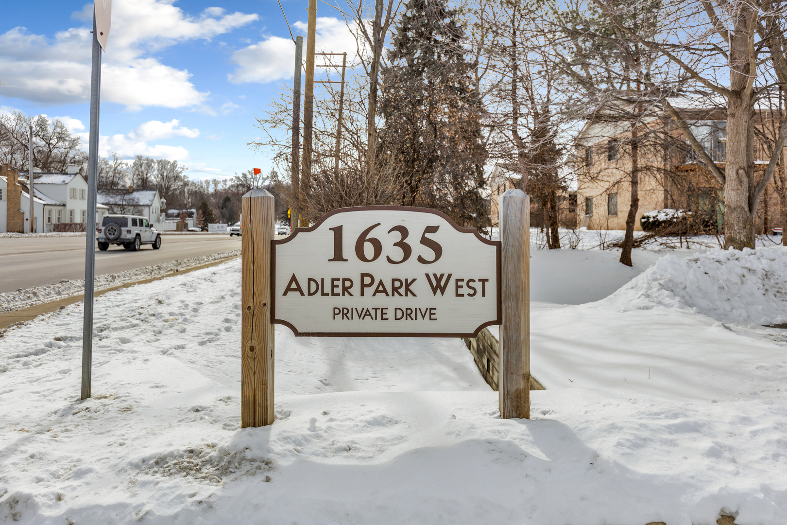 1635 N Milwaukee Avenue Unit: 201