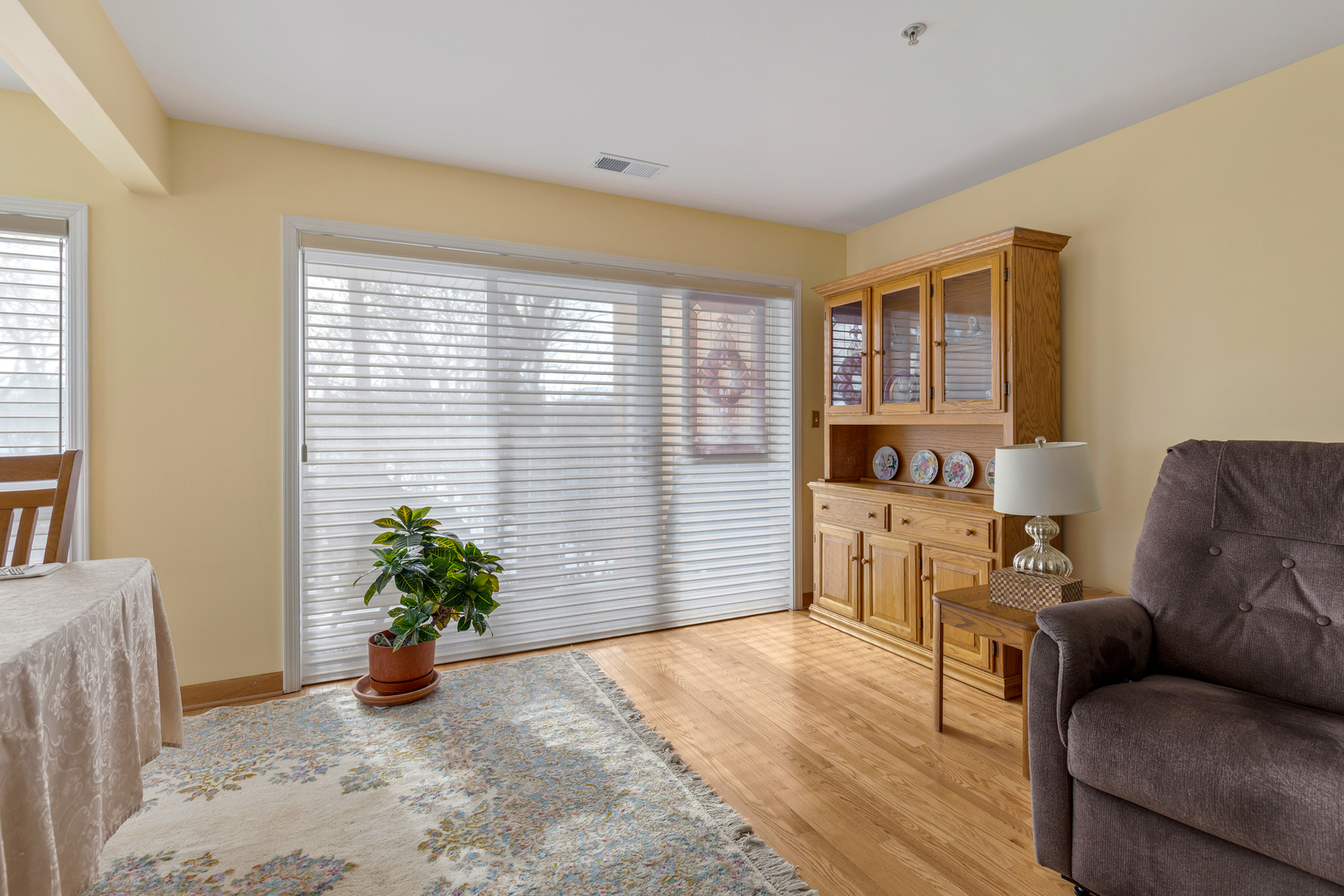 1635 N Milwaukee Avenue Unit: 201